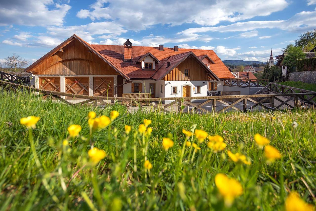 Apartments Tourist farm Matijovc Naklo Buitenkant foto